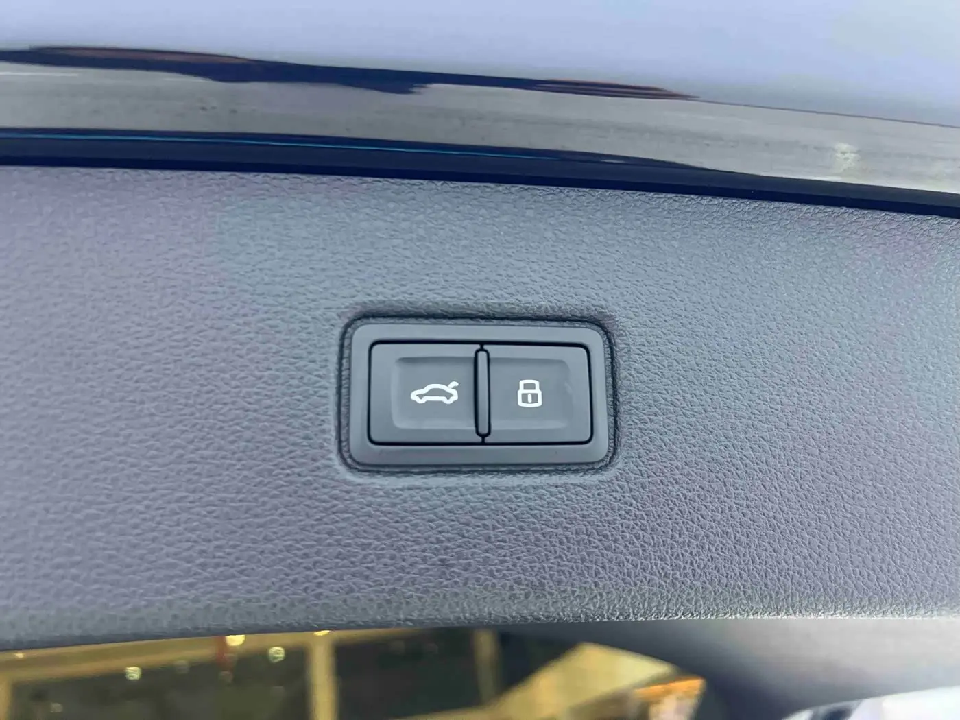 Audi Q7 2023 — Photo 6/9