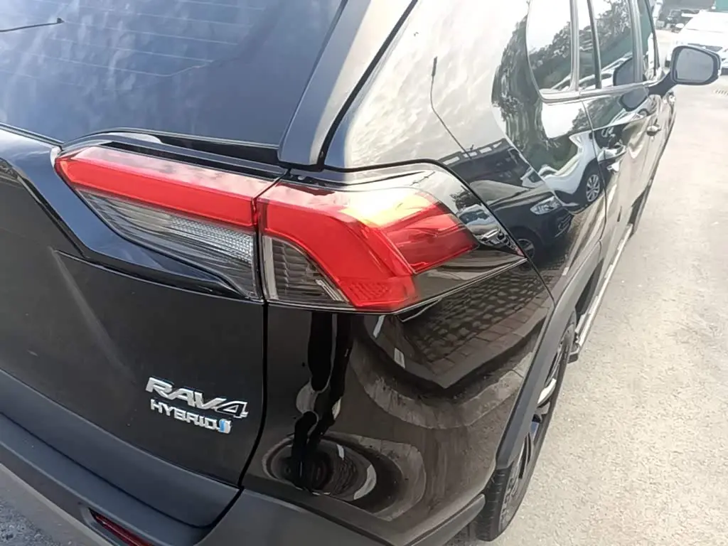 Toyota RAV4 Rongfang 2023 — Photo 8/20