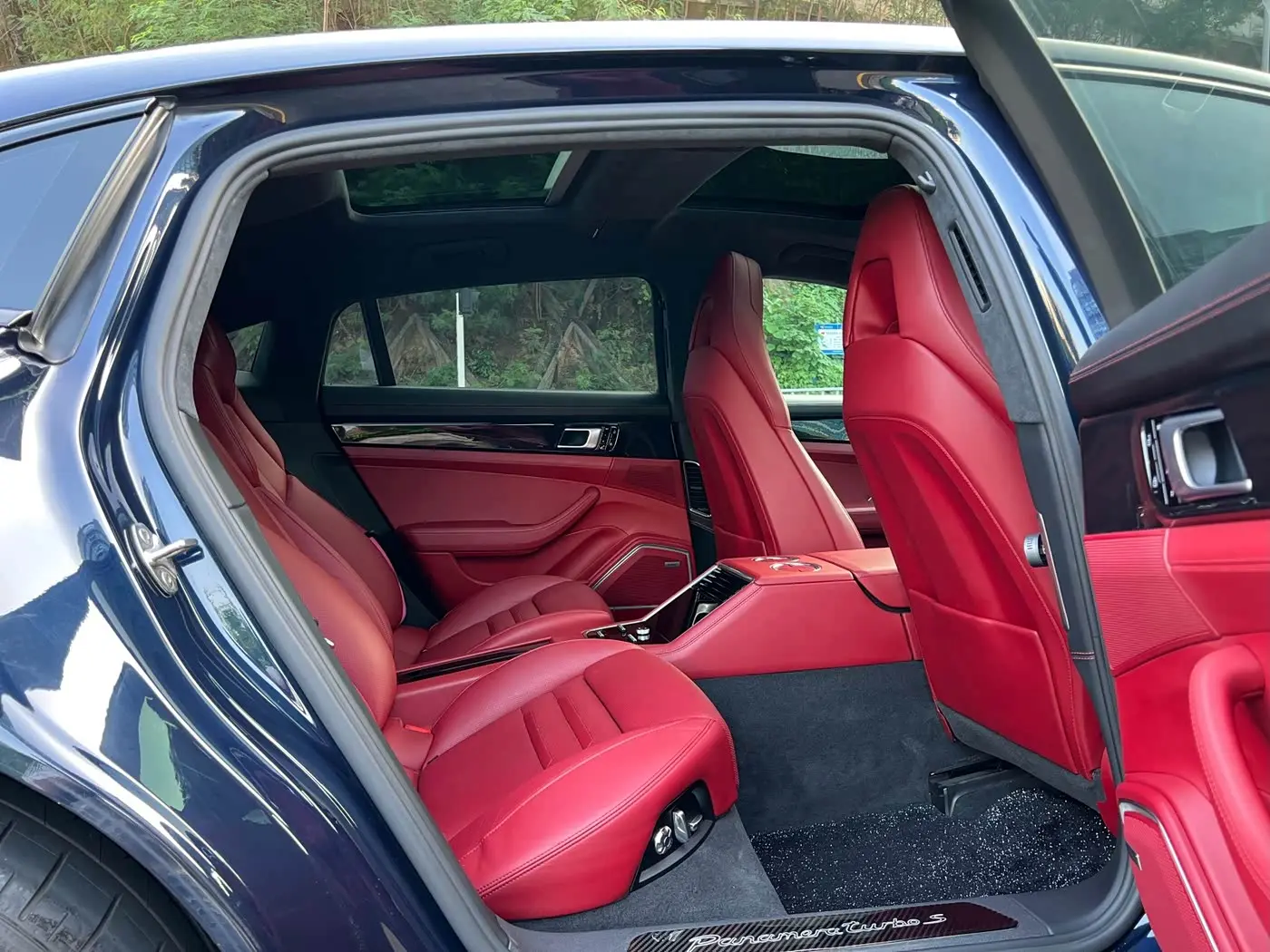 Porsche Panamera 2020 — Photo 7/20