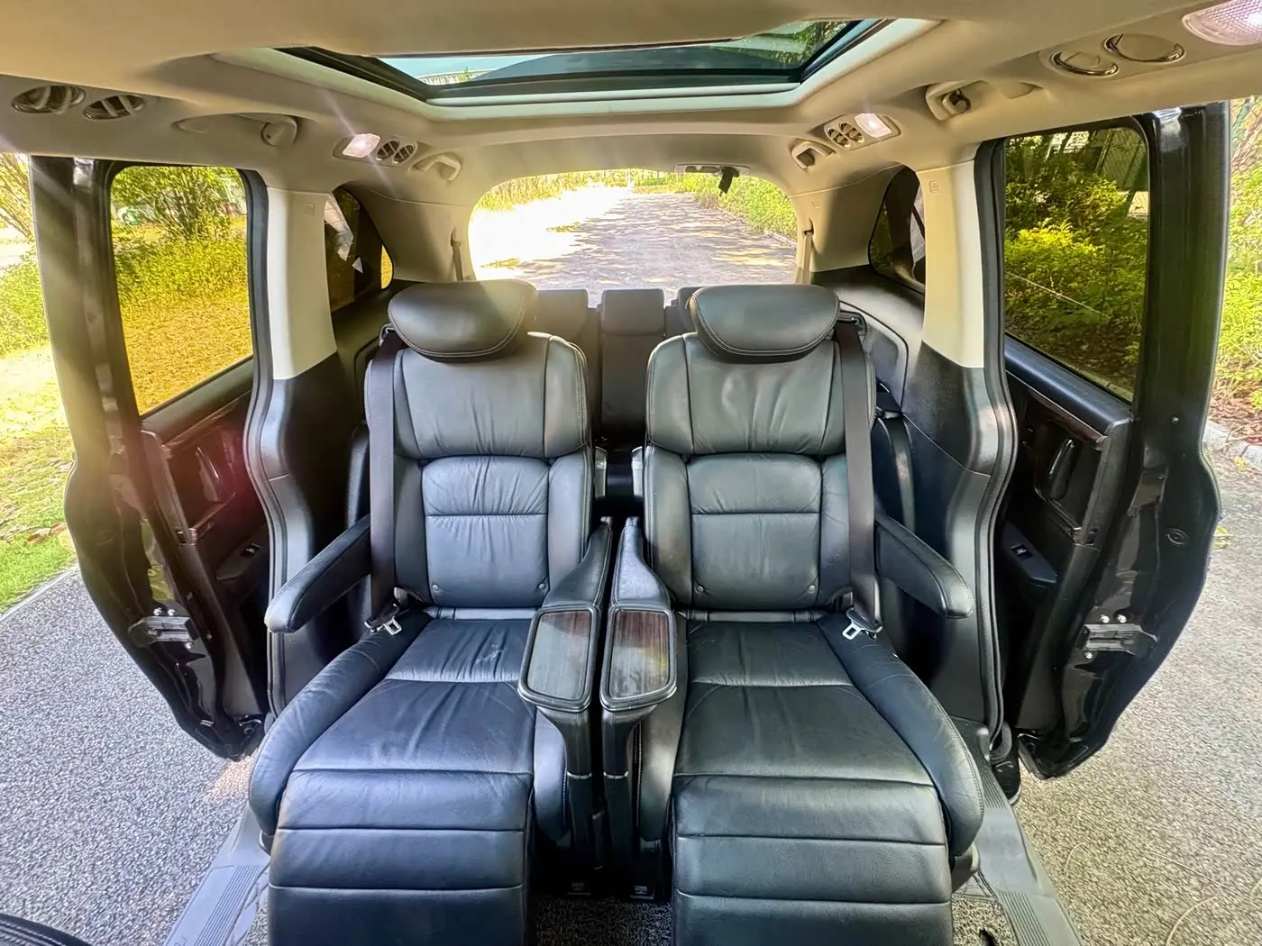 Honda Elysion 2019 — Photo 7/20