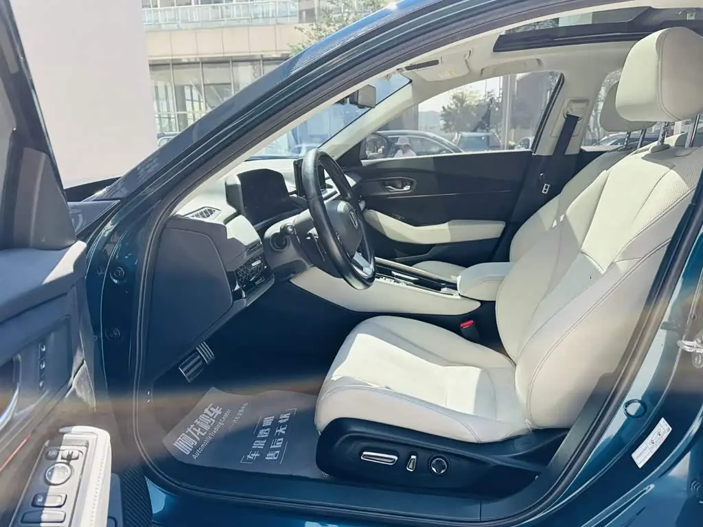 Honda Accord New Energy 2023 — Photo 11/20