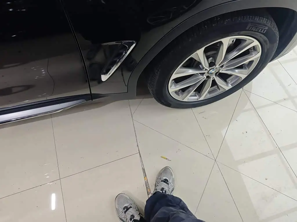 BMW X3 2022 — Photo 18/20