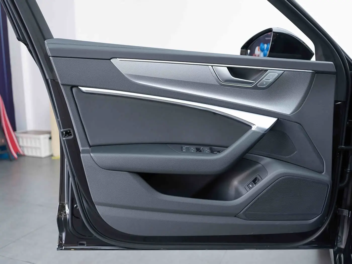 Audi A6L 2024 — Photo 10/16