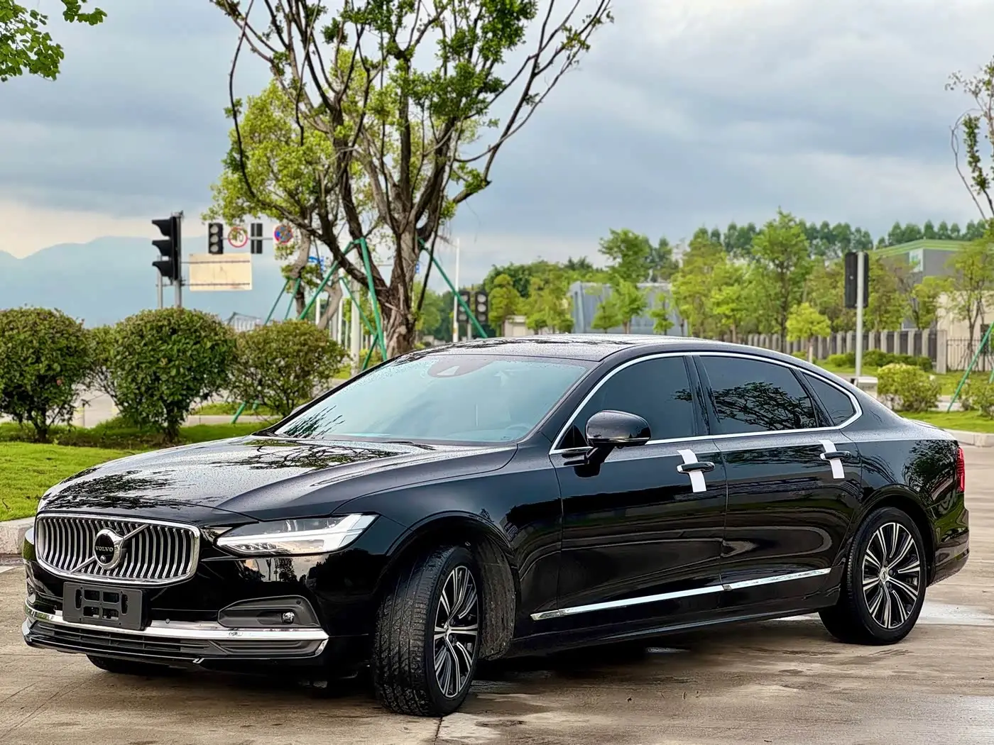 Volvo S90, 2023