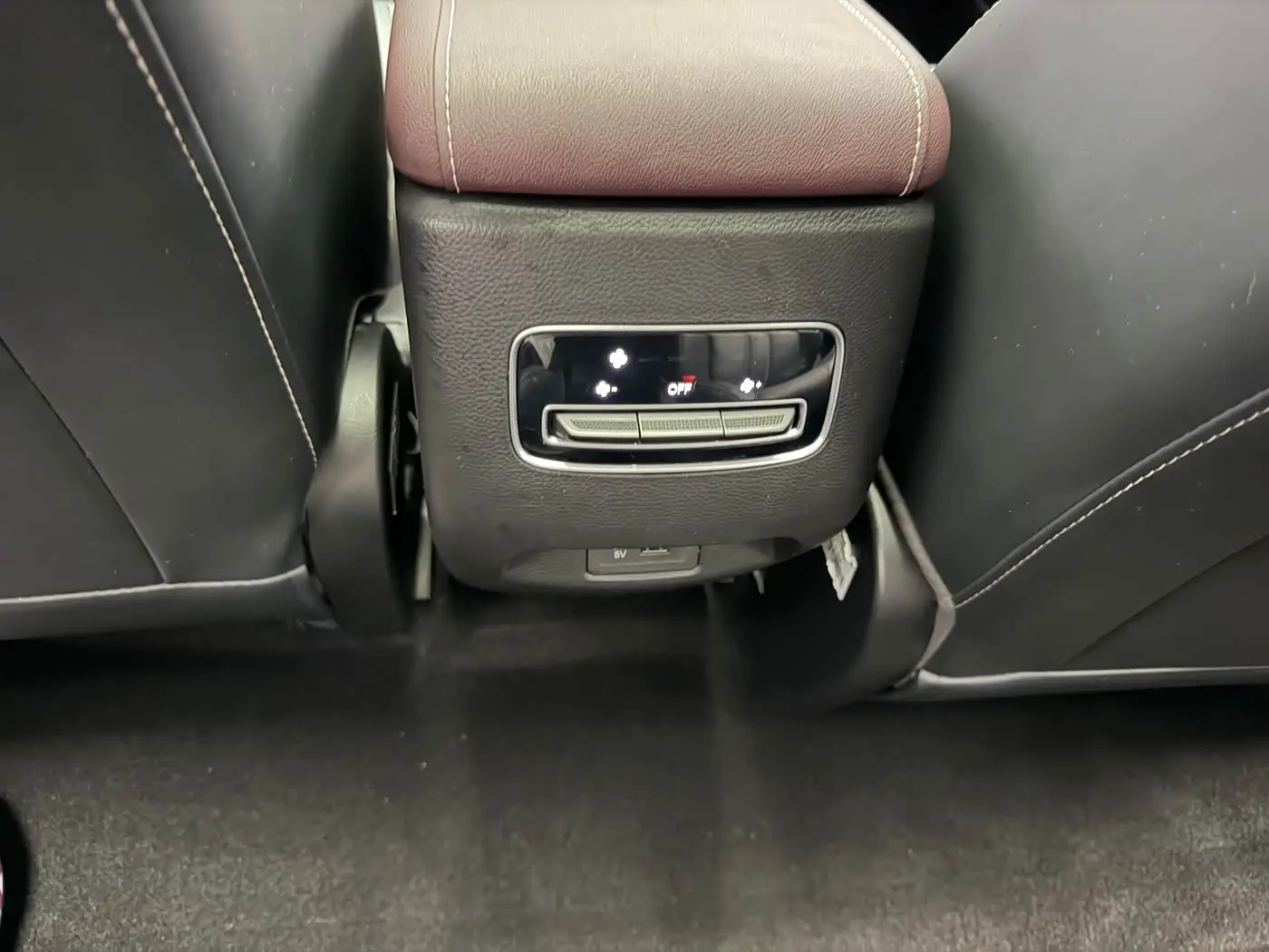 GAC Trumpchi Trumpchi M6 2022 — Фото 10/20