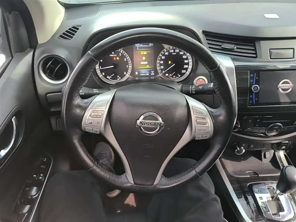 Nissan Terra 2019 — ფოტო 6/20