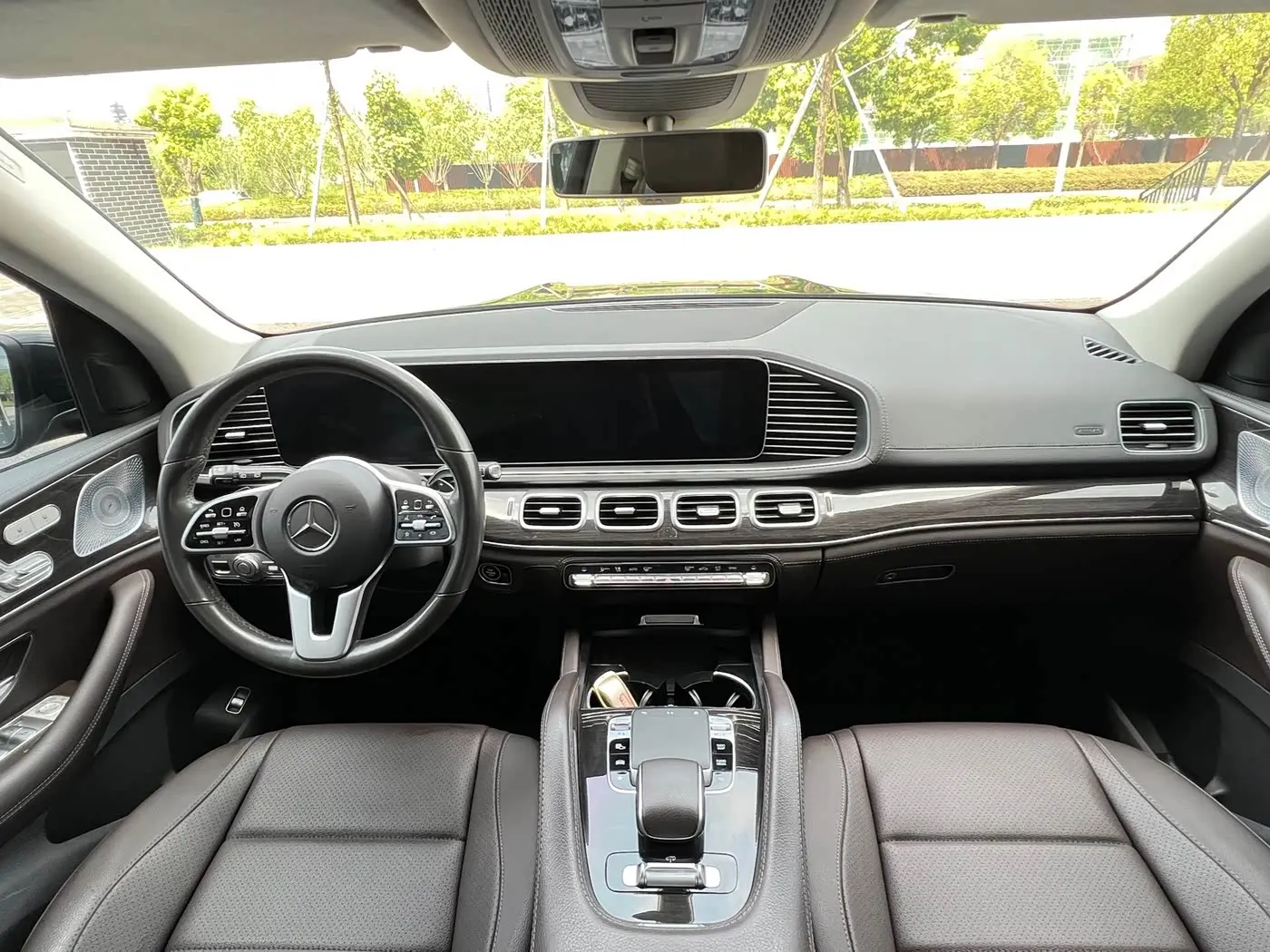 Mercedes-Benz GLS 2020 — Photo 5/15