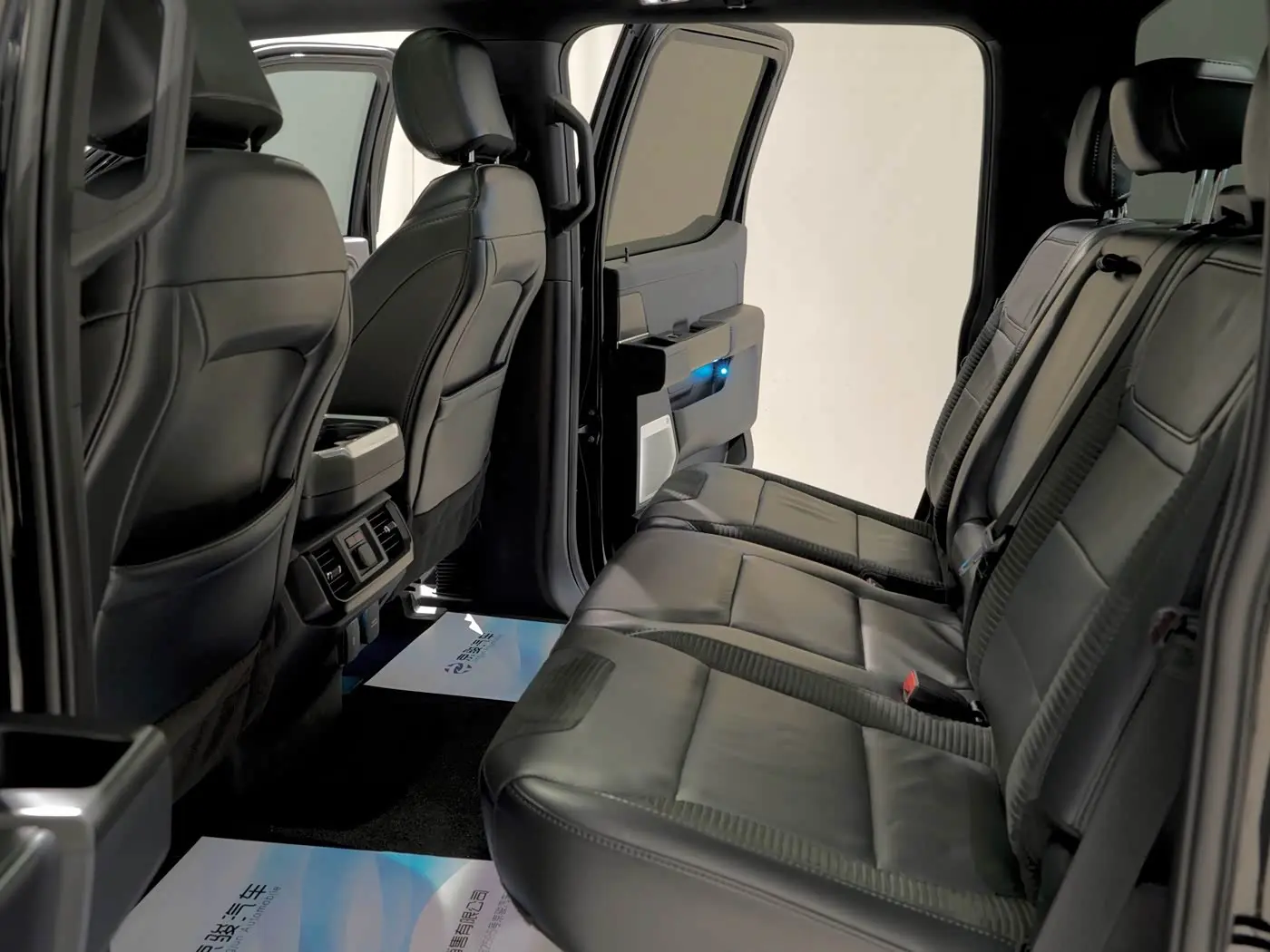 Ford F-150 Raptor 2024 — Photo 4/15