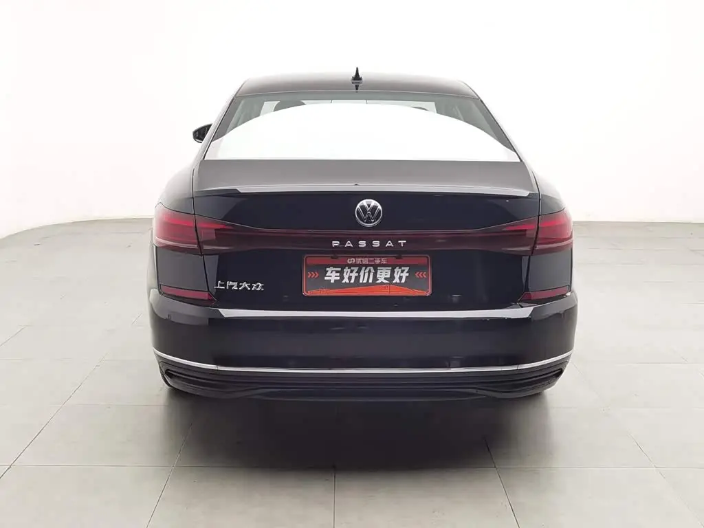 Volkswagen Passat 2025 — Photo 4/20