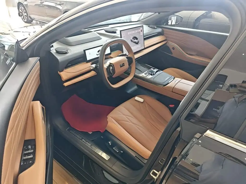 Geely Galaxy Galaxy Xingyao 8 2025 — Фото 16/20