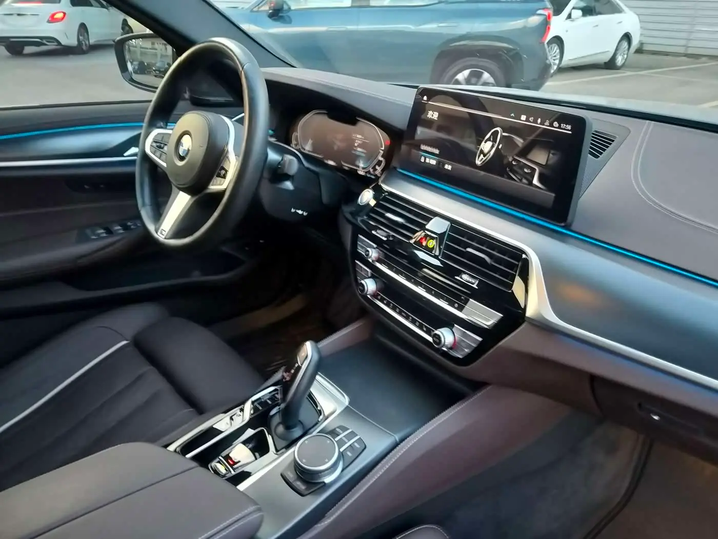 BMW 5 Series New Energy 2021 — Photo 12/18