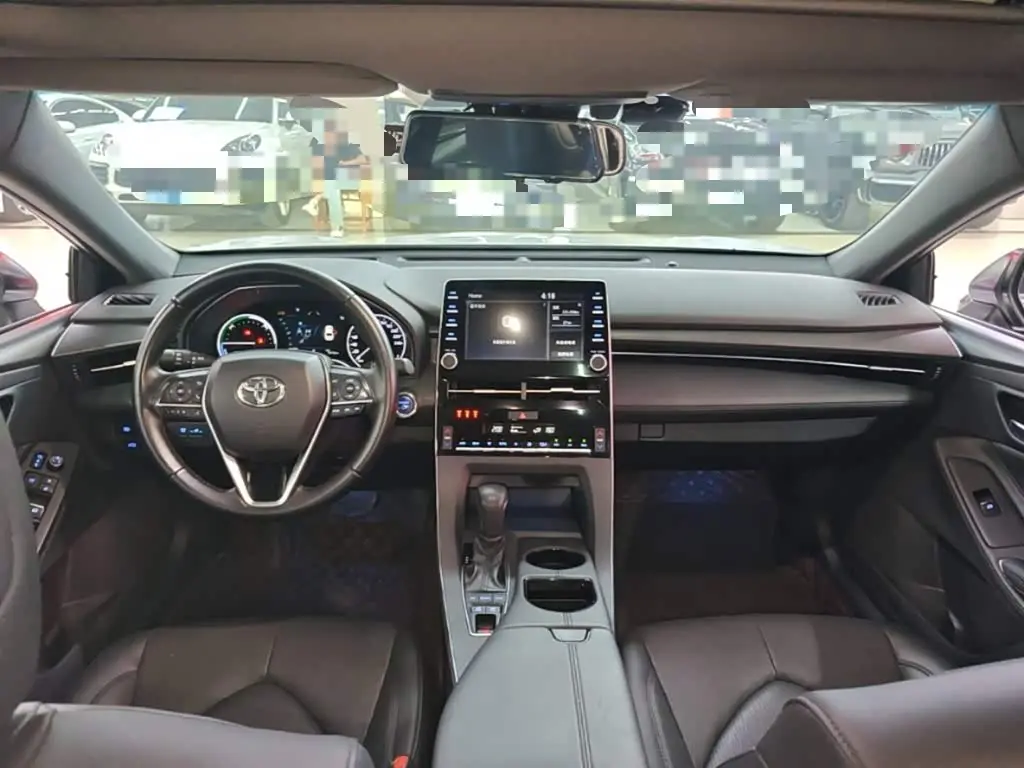 Toyota Avalon 2021 — Photo 9/19