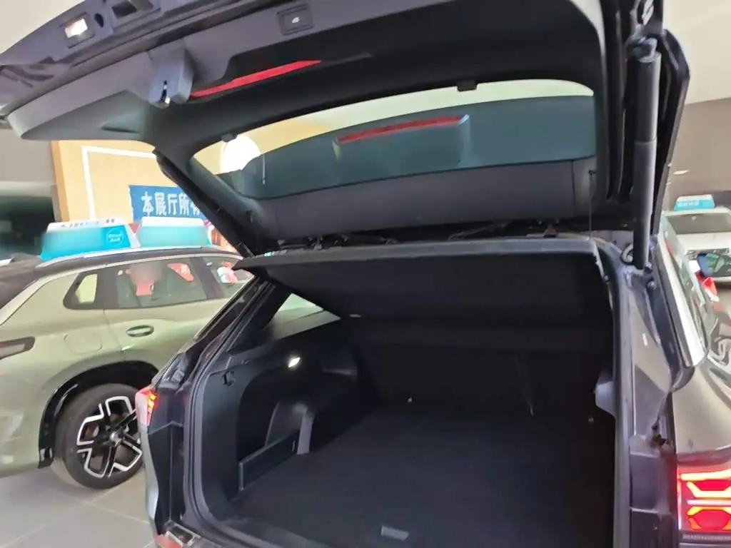 Volkswagen Talagon 2023 — Photo 19/20