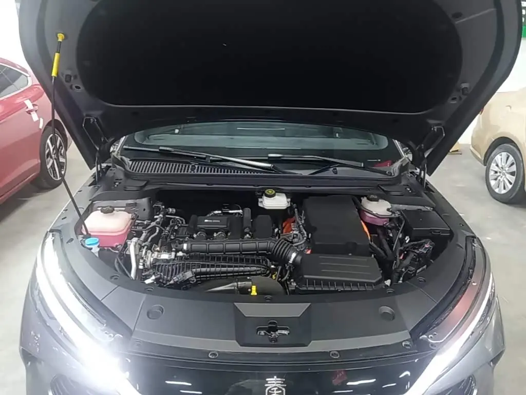 BYD Qin L 2025 — Photo 20/20