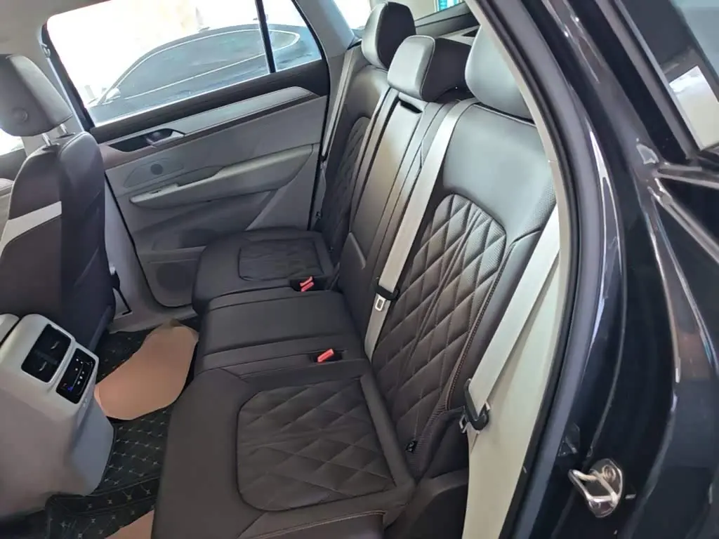 Volkswagen Talagon 2023 — Photo 17/20