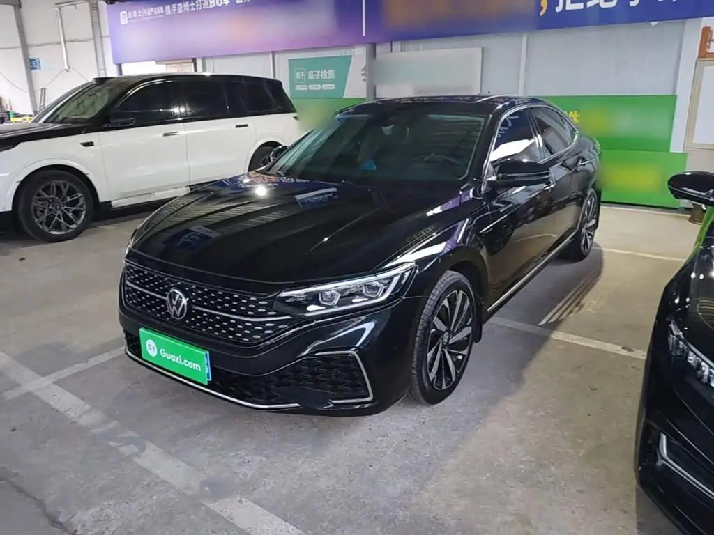 Volkswagen Passat, 2022
