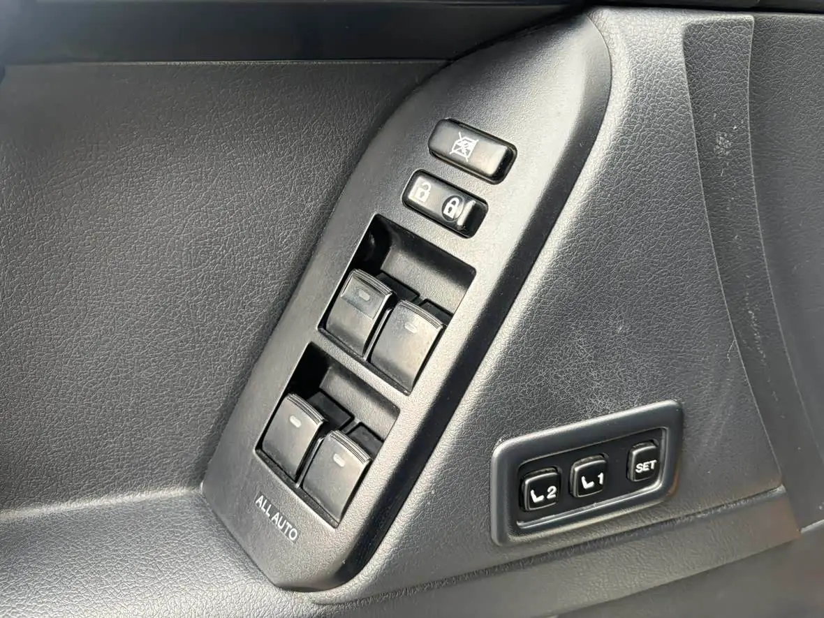 Toyota Prado 2017 — Photo 18/20