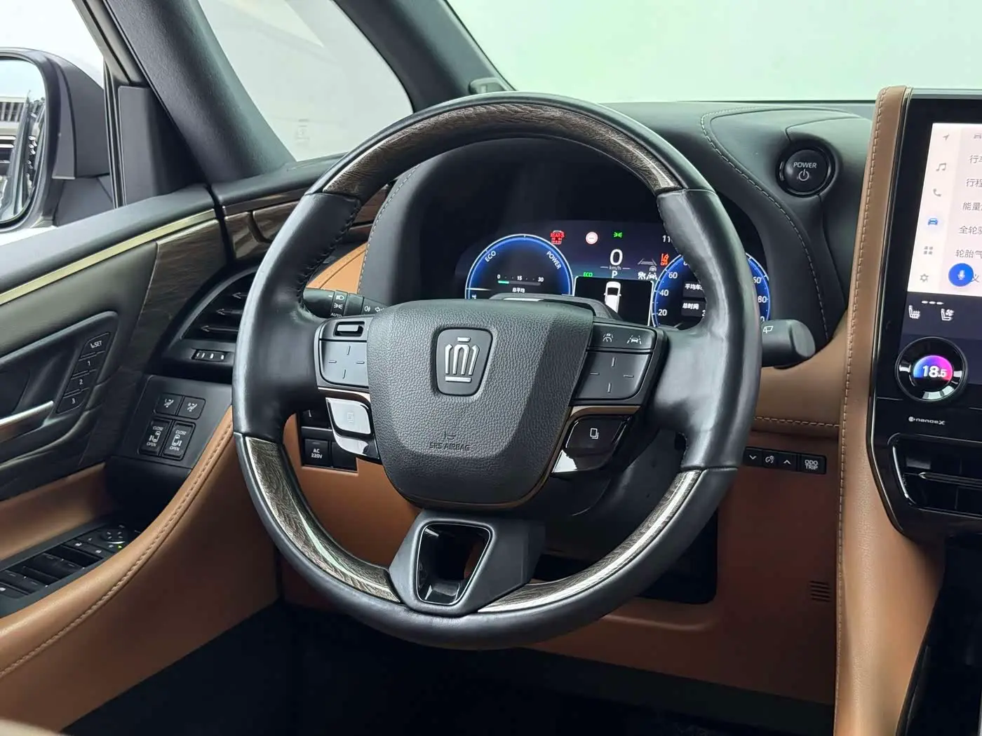 Toyota Alphard 2024 — Şəkil 4/18