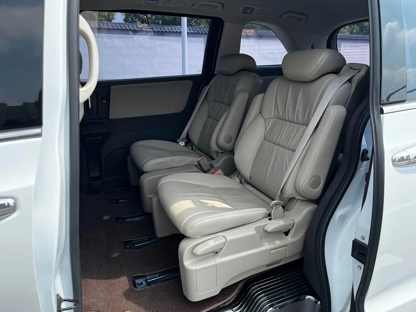 Honda Odyssey 2018 — Şəkil 9/18