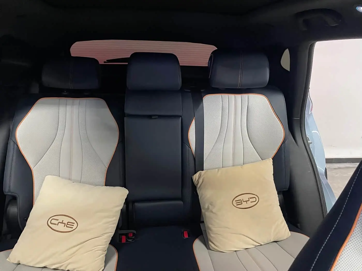 BYD Song PLUS PHEV 2023 — Фото 8/10