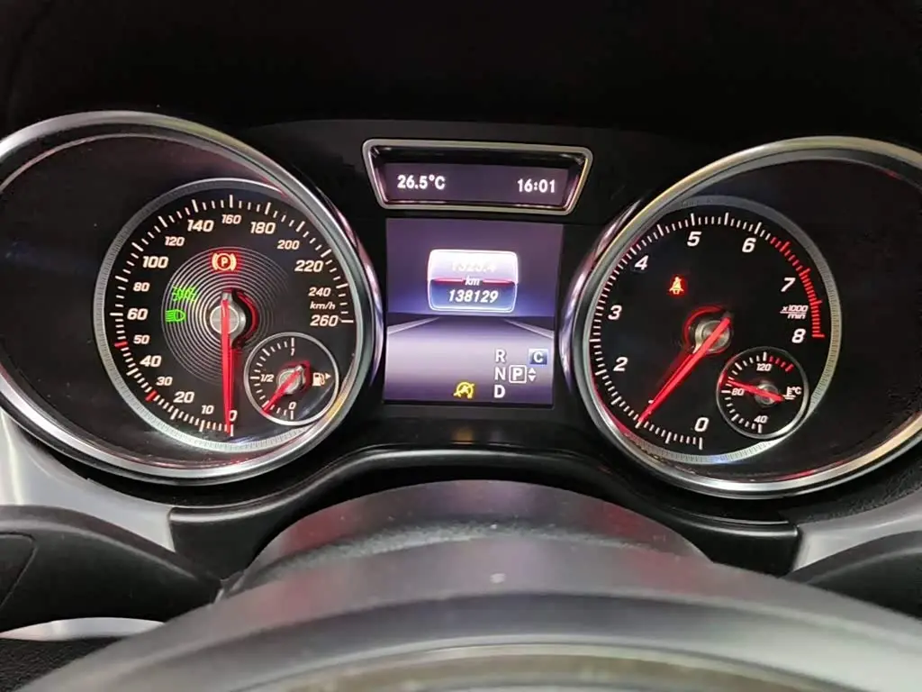 Mercedes-Benz GLE Coupe 2018 — Photo 4/13