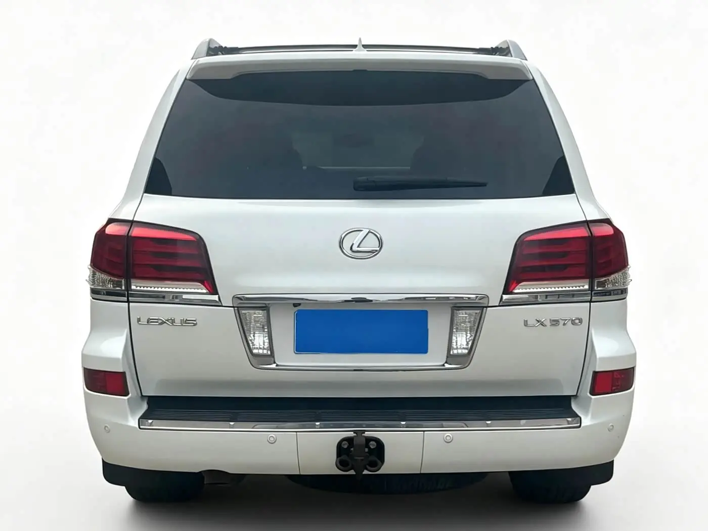 Lexus LX 2014 — Photo 3/15