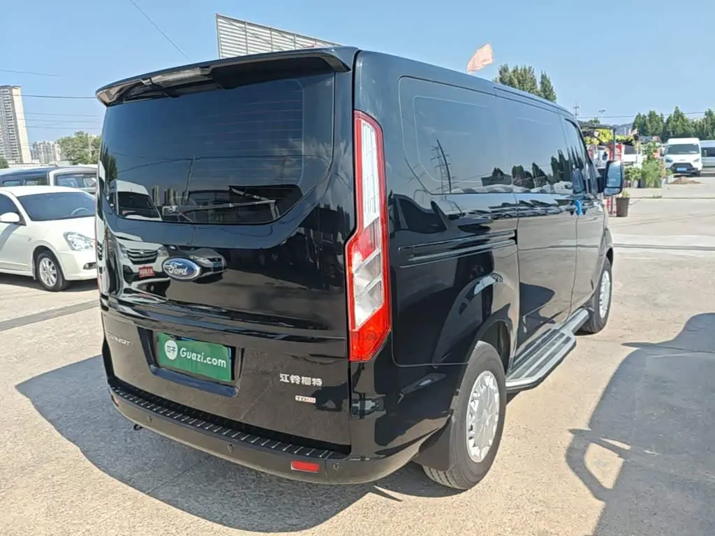 Ford Transit 2022 — Şəkil 7/20