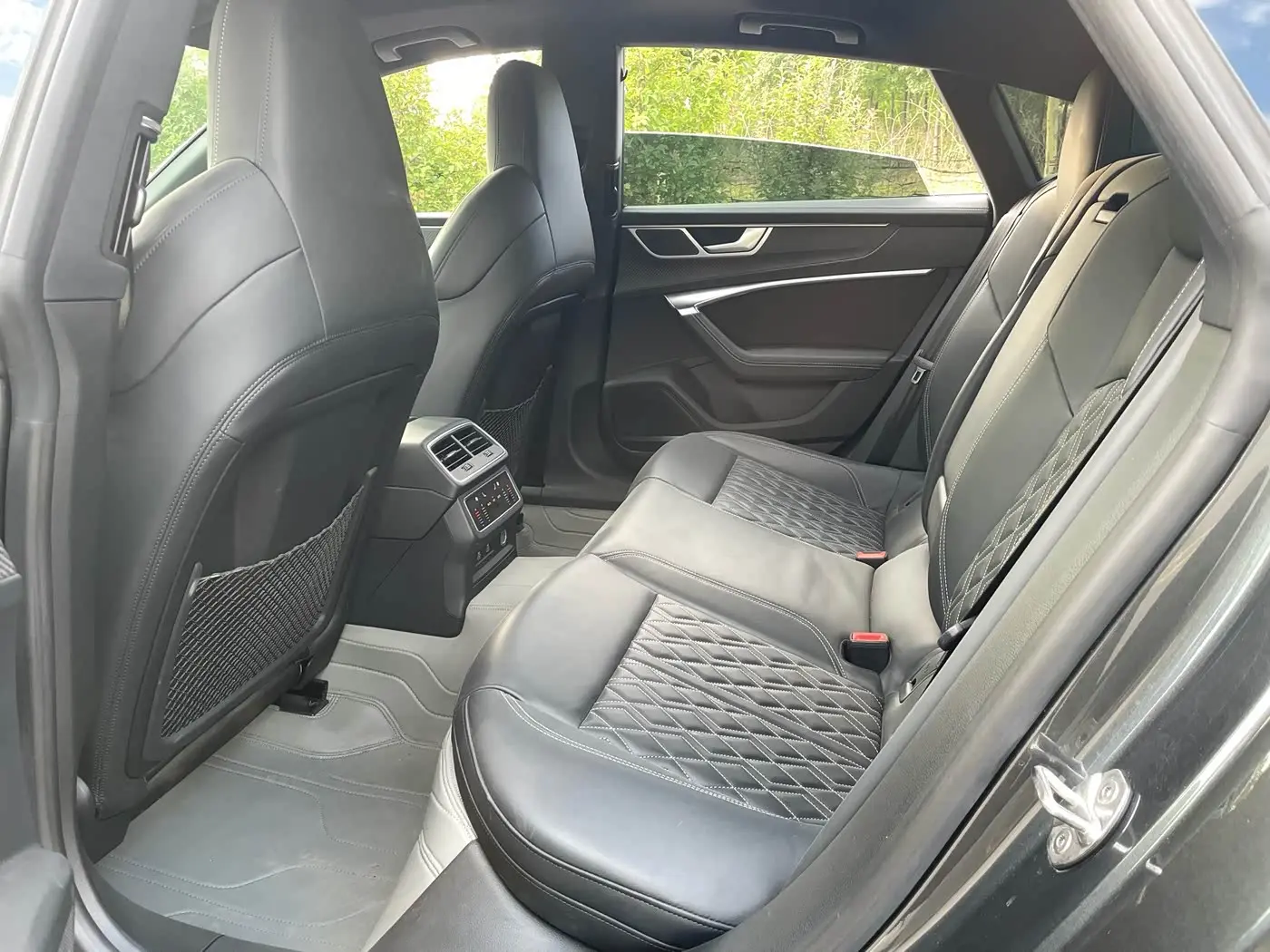 Audi A7 2023 — ფოტო 5/18