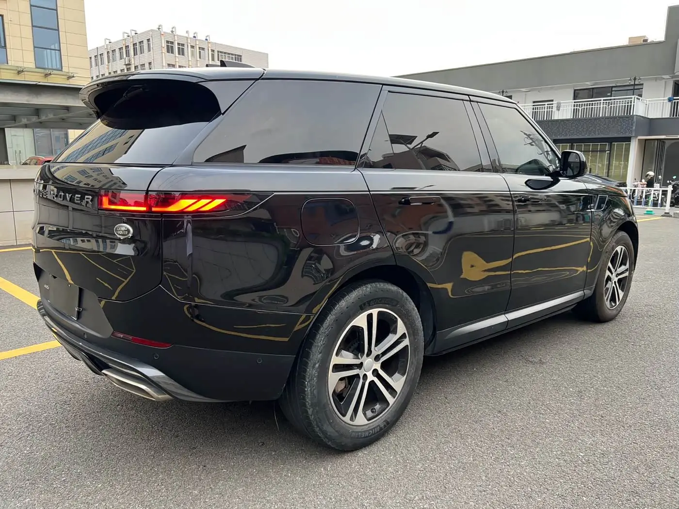 Land Rover Range Rover Sport 2024 — Фото 14/14