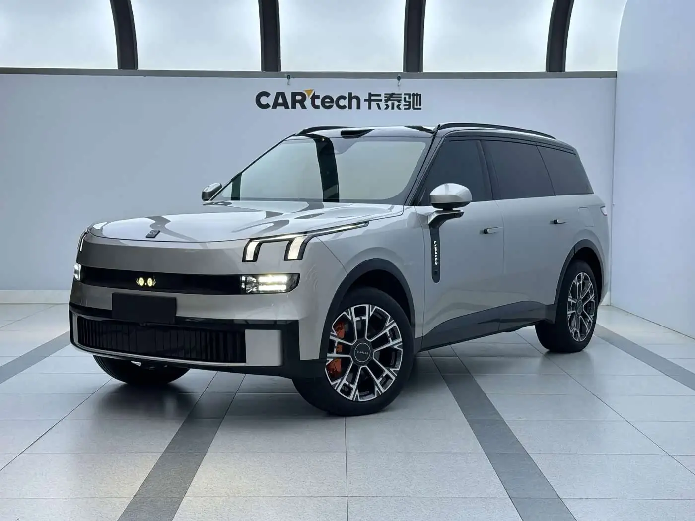 Lynk & Co 900, 2025