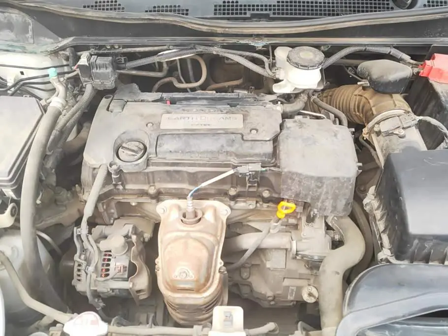 Honda Odyssey 2018 — Şəkil 10/16