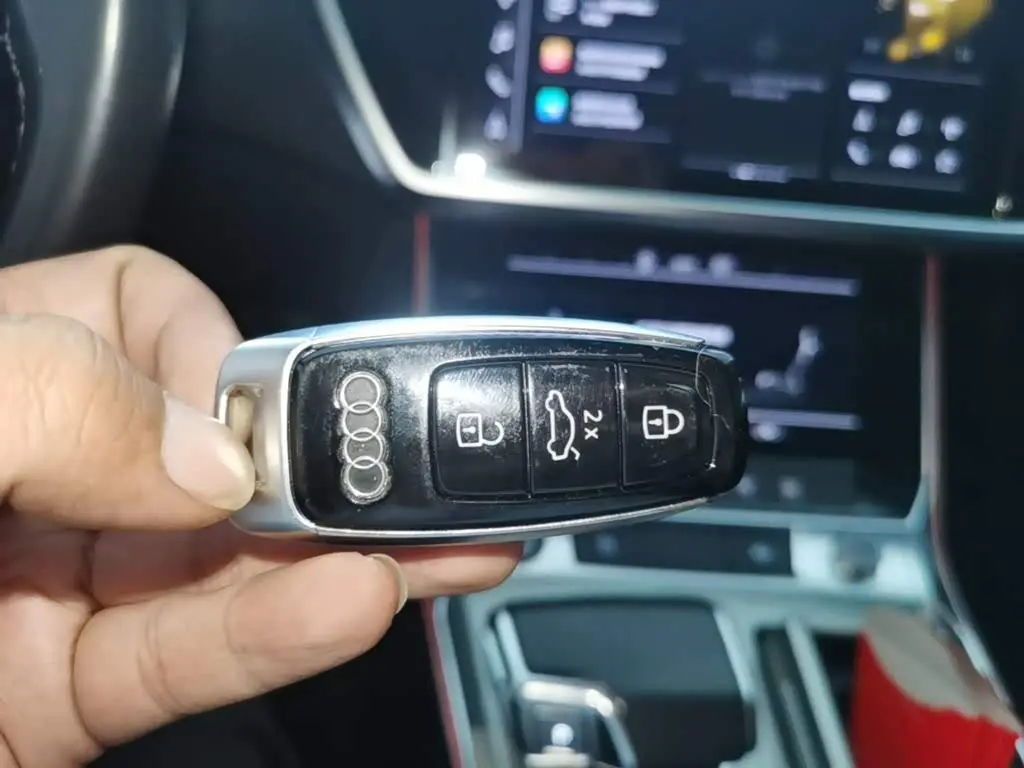 Audi A6L 2021 — Photo 12/19