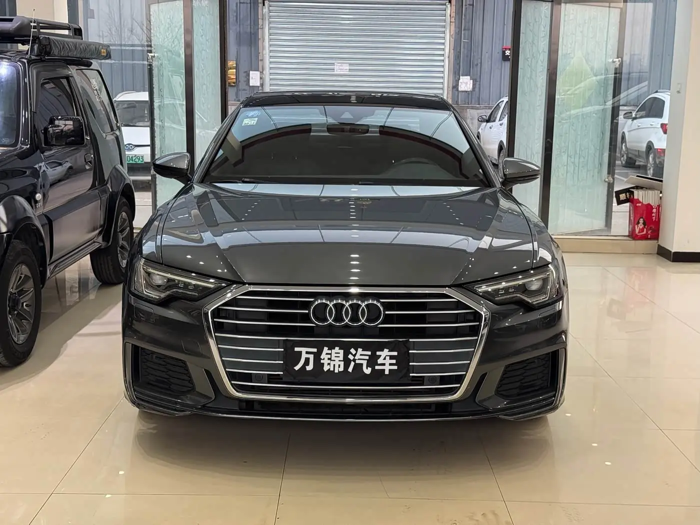 Audi A6L 2019 — Фото 1/13