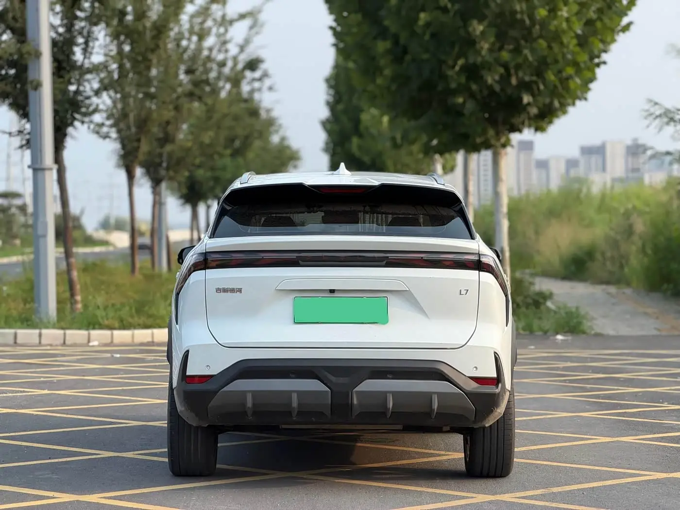 Geely Galaxy Galaxy L7 2025 — Photo 8/14