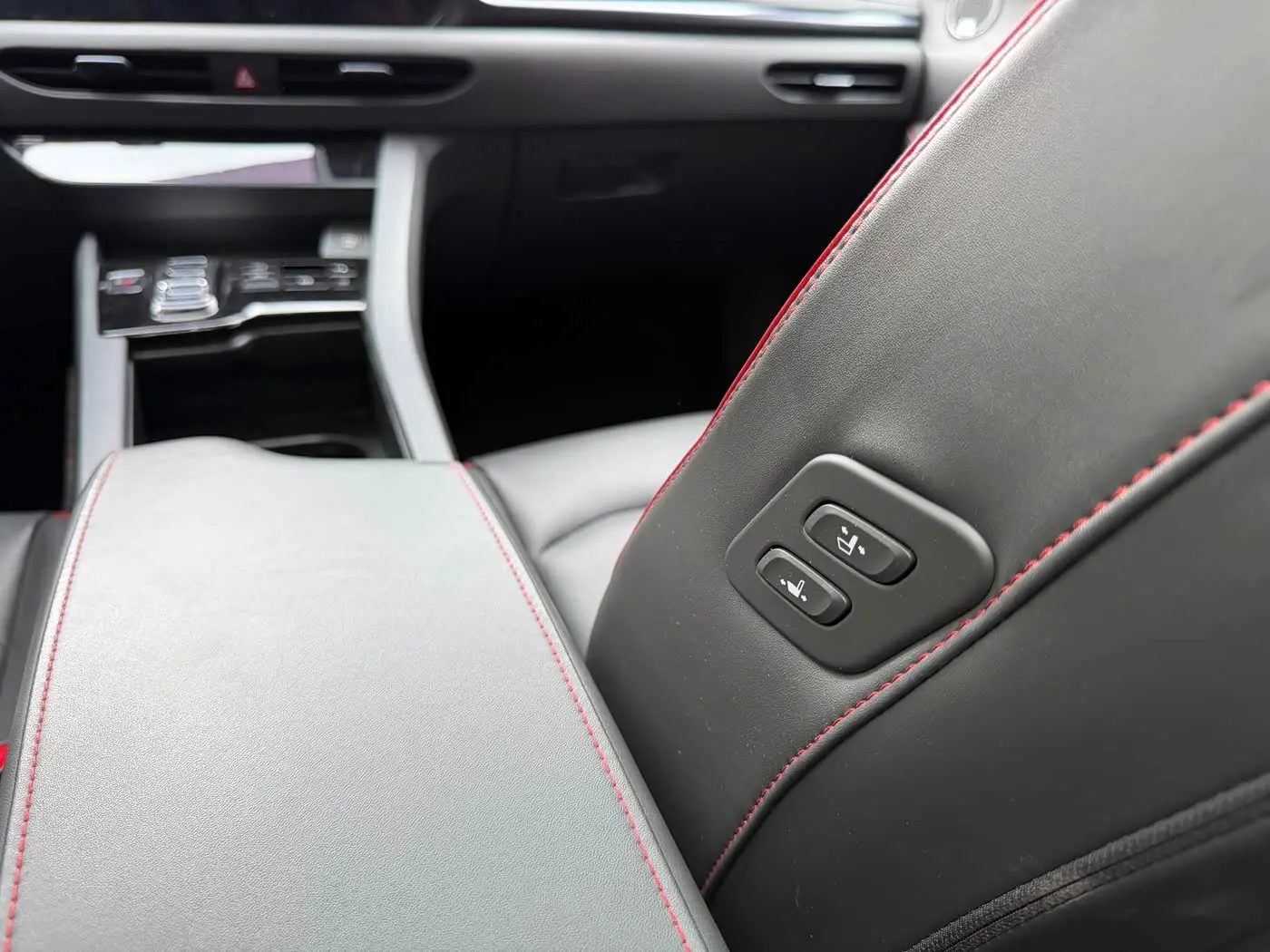 Hyundai Sonata 2020 — Фото 16/20