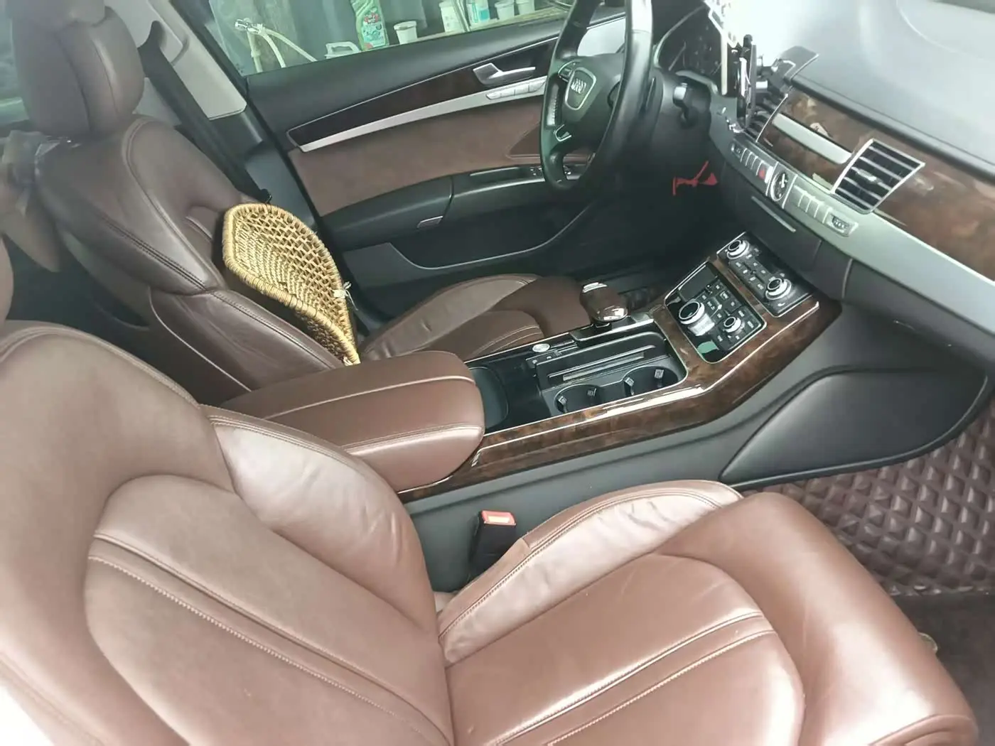 Audi A8 2015 — Photo 5/9