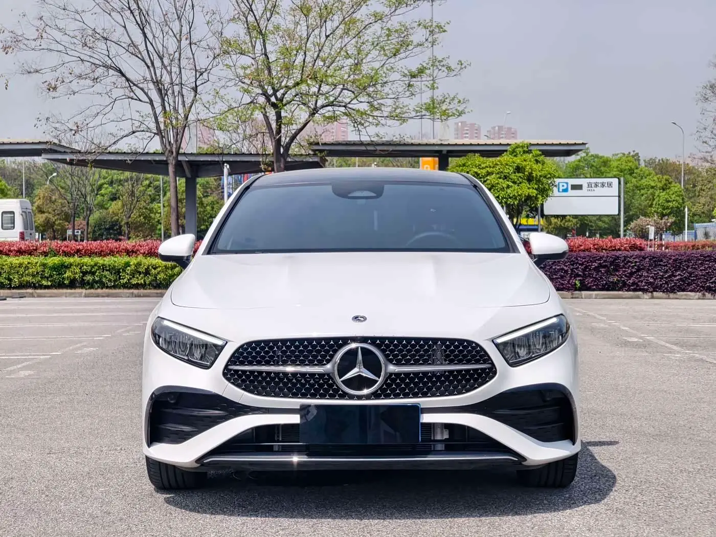 Mercedes-Benz A-Class 2023 — ფოტო 2/20