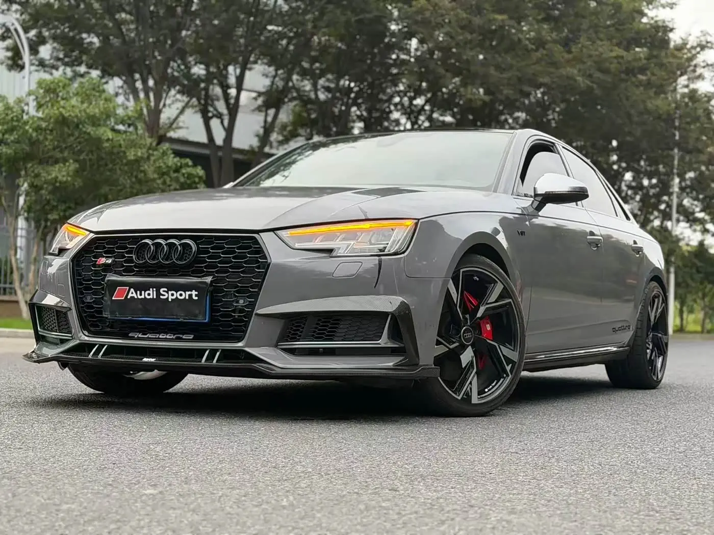 Audi S4 2018 — Фото 1/20