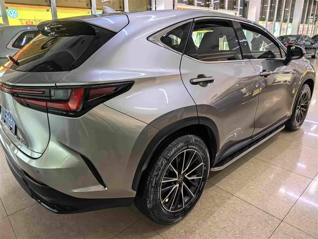 Lexus NX 2023 — ფოტო 4/16