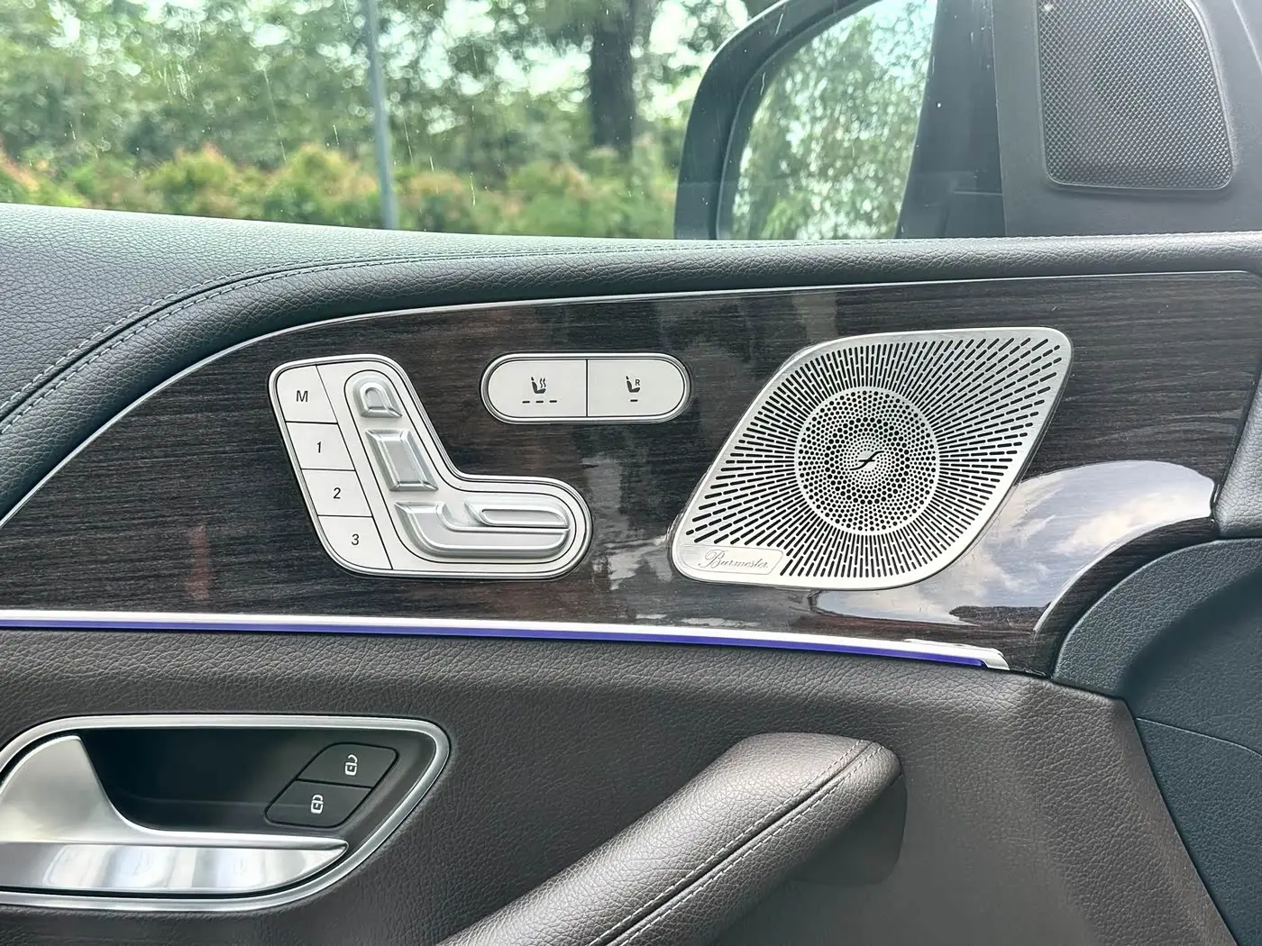 Mercedes-Benz GLS 2022 — Photo 14/17