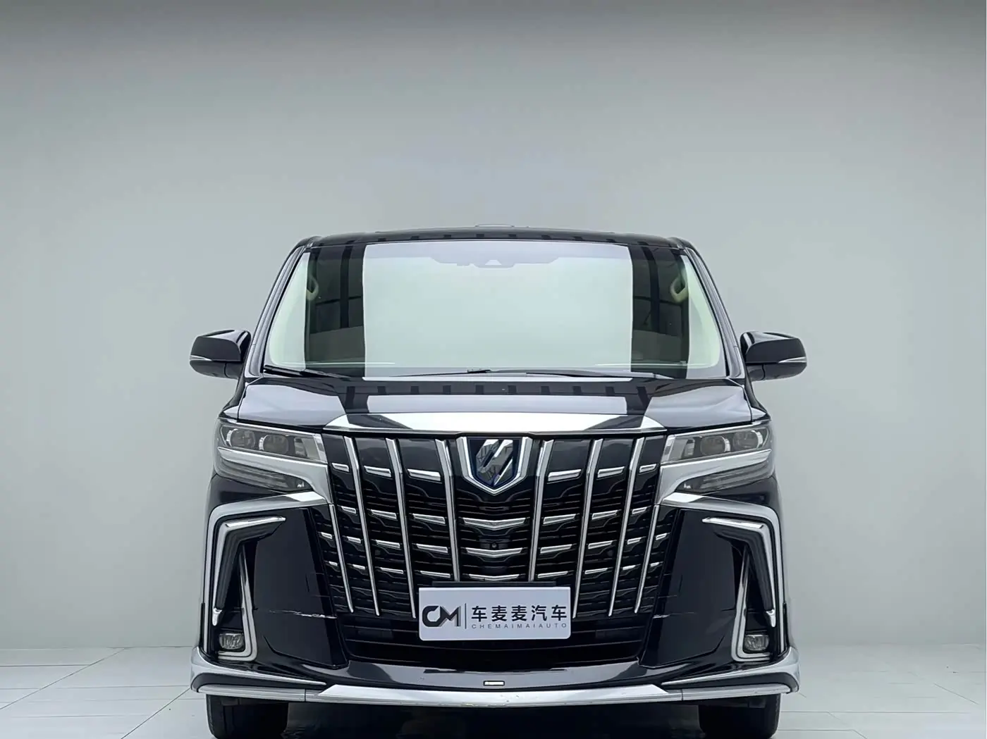 Toyota Alphard 2020 — Фото 2/15