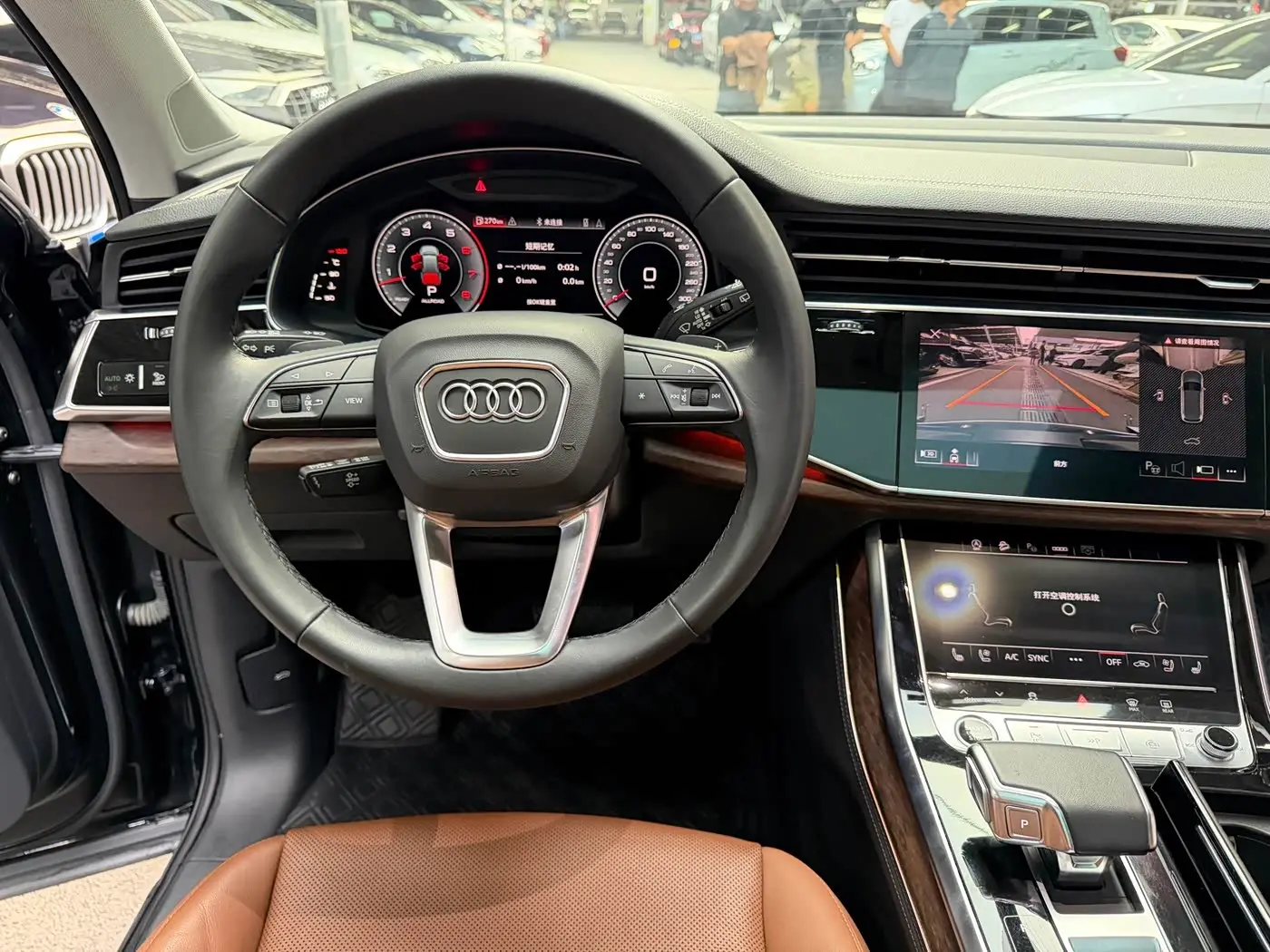 Audi Q7 2023 — Photo 16/20