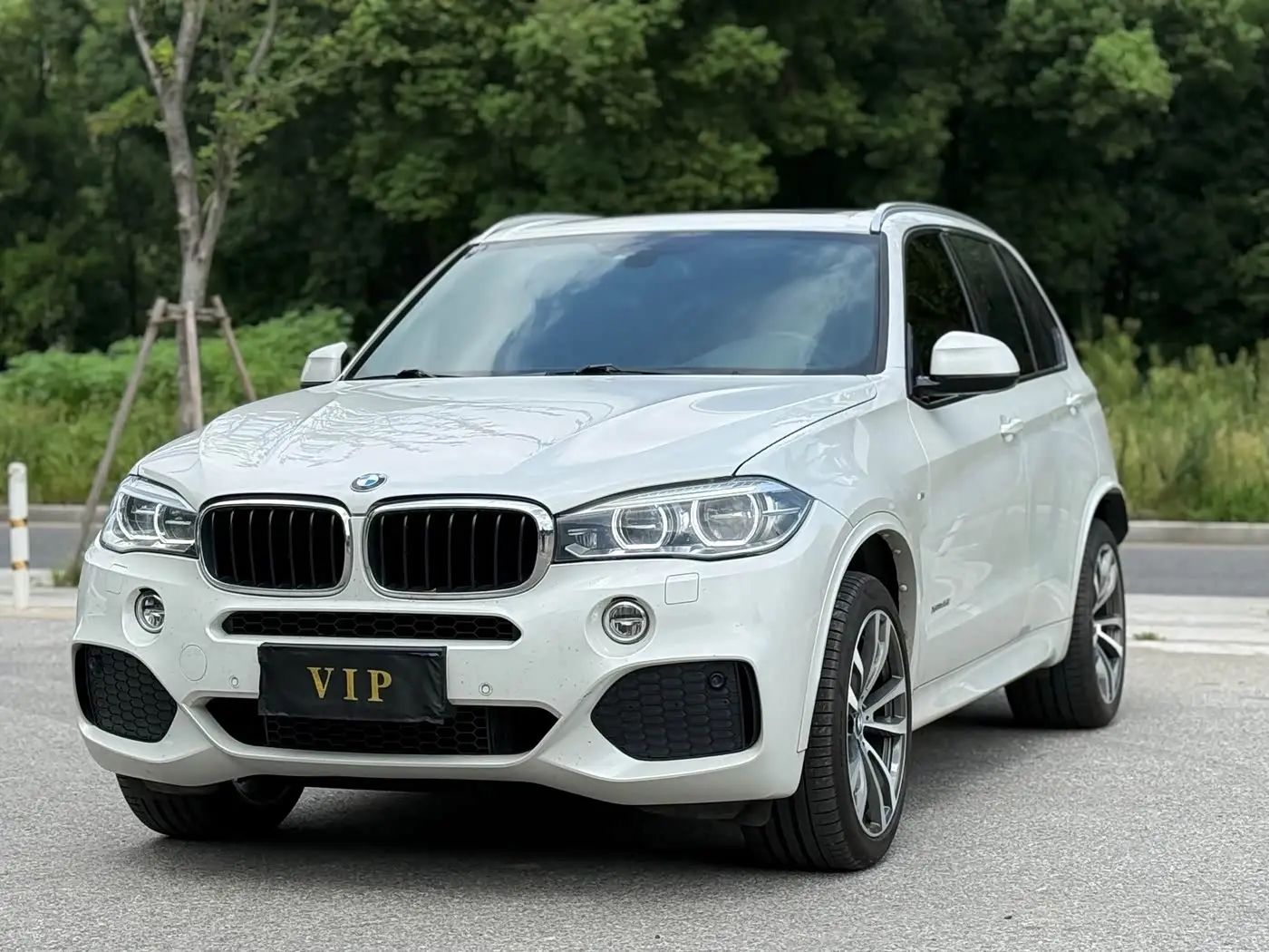 BMW X5 2019 — Фото 1/19