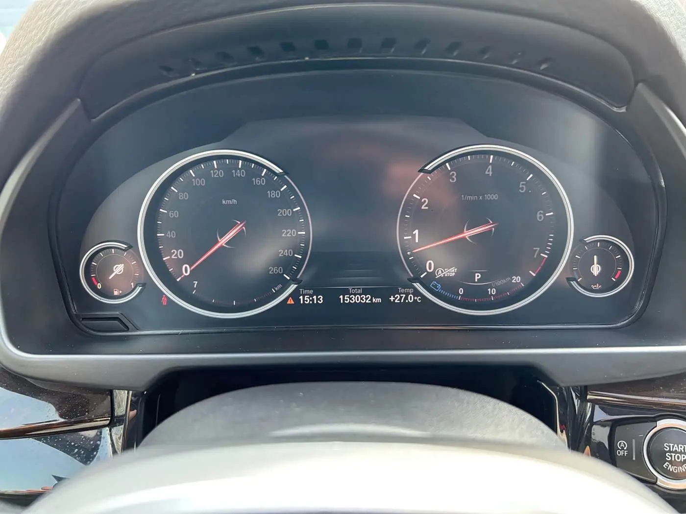 BMW X5 2015 — Фото 12/18