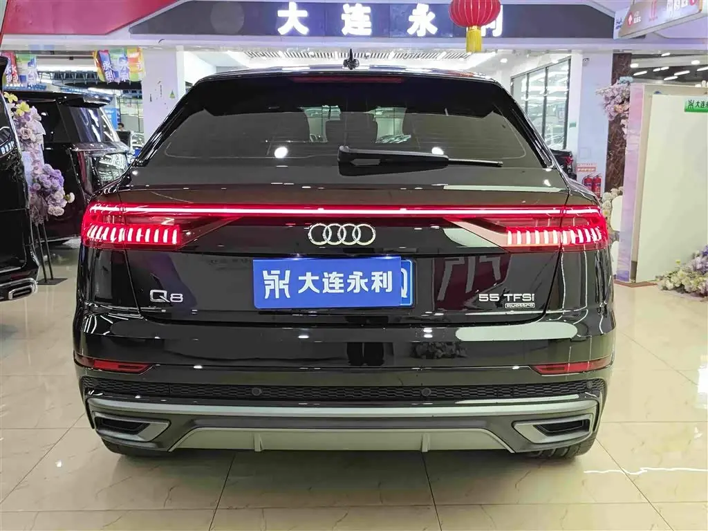 Audi Q8 2019 — Photo 15/18