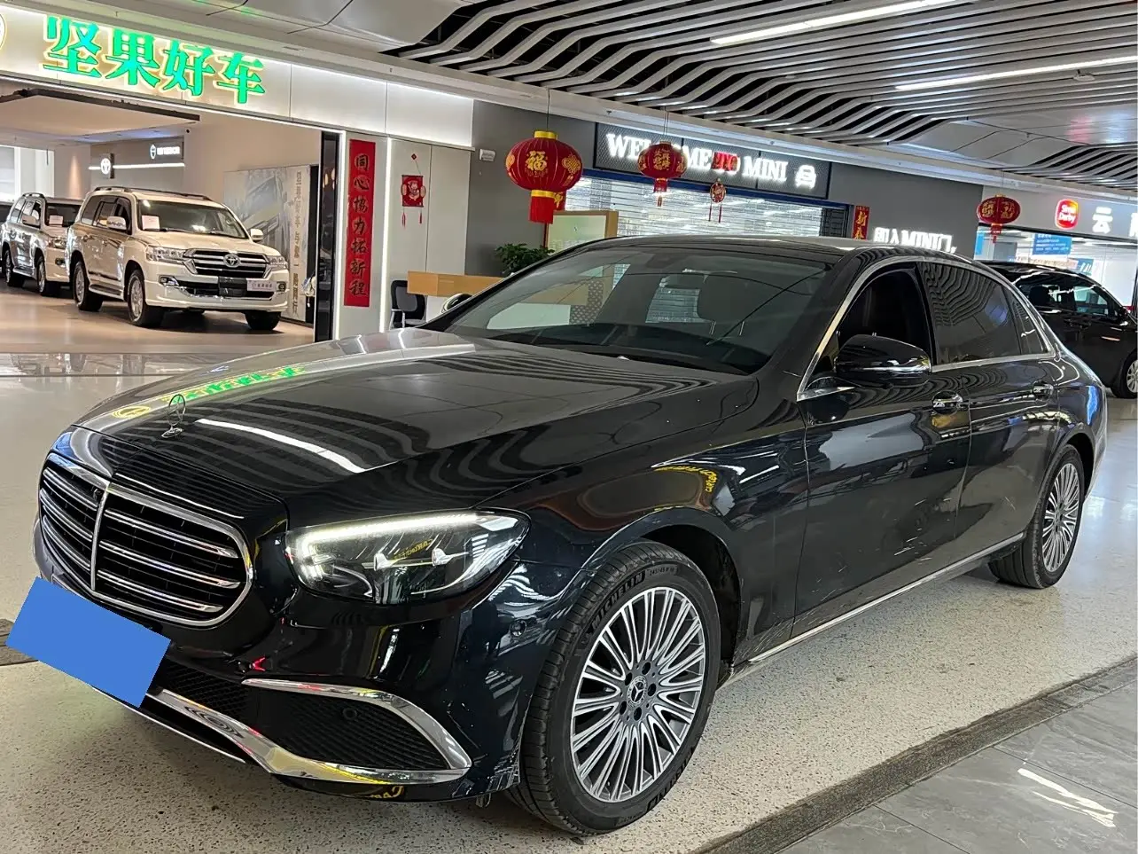 Mercedes-Benz E-Class 2021 — Фото 1/9
