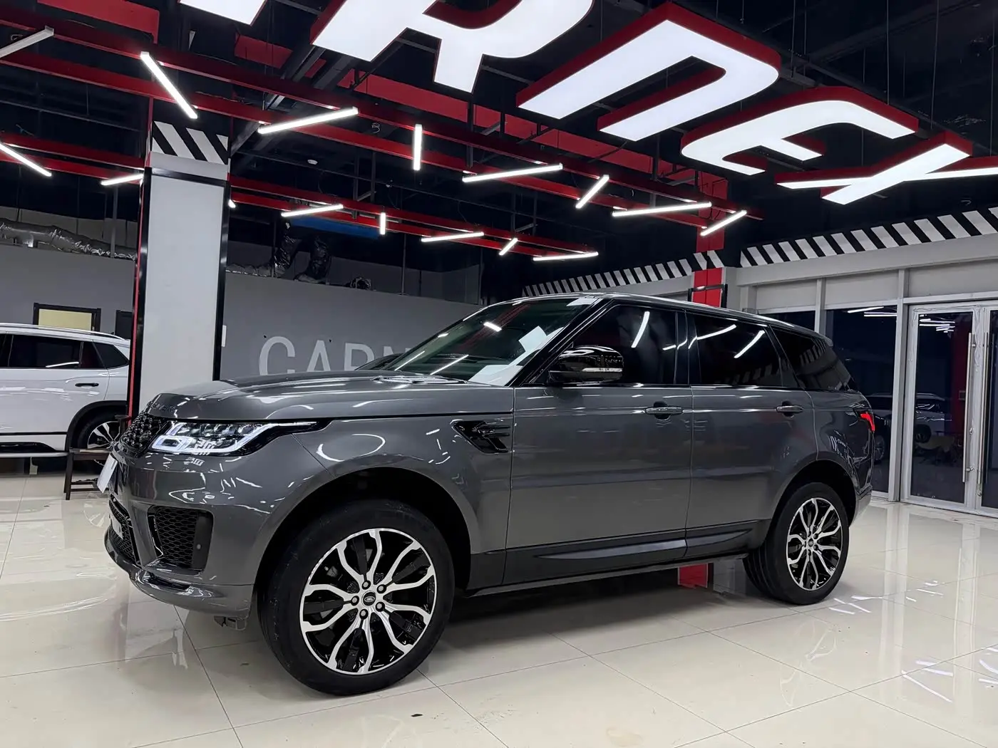 Land Rover Range Rover Sport 2014 — Фото 8/20