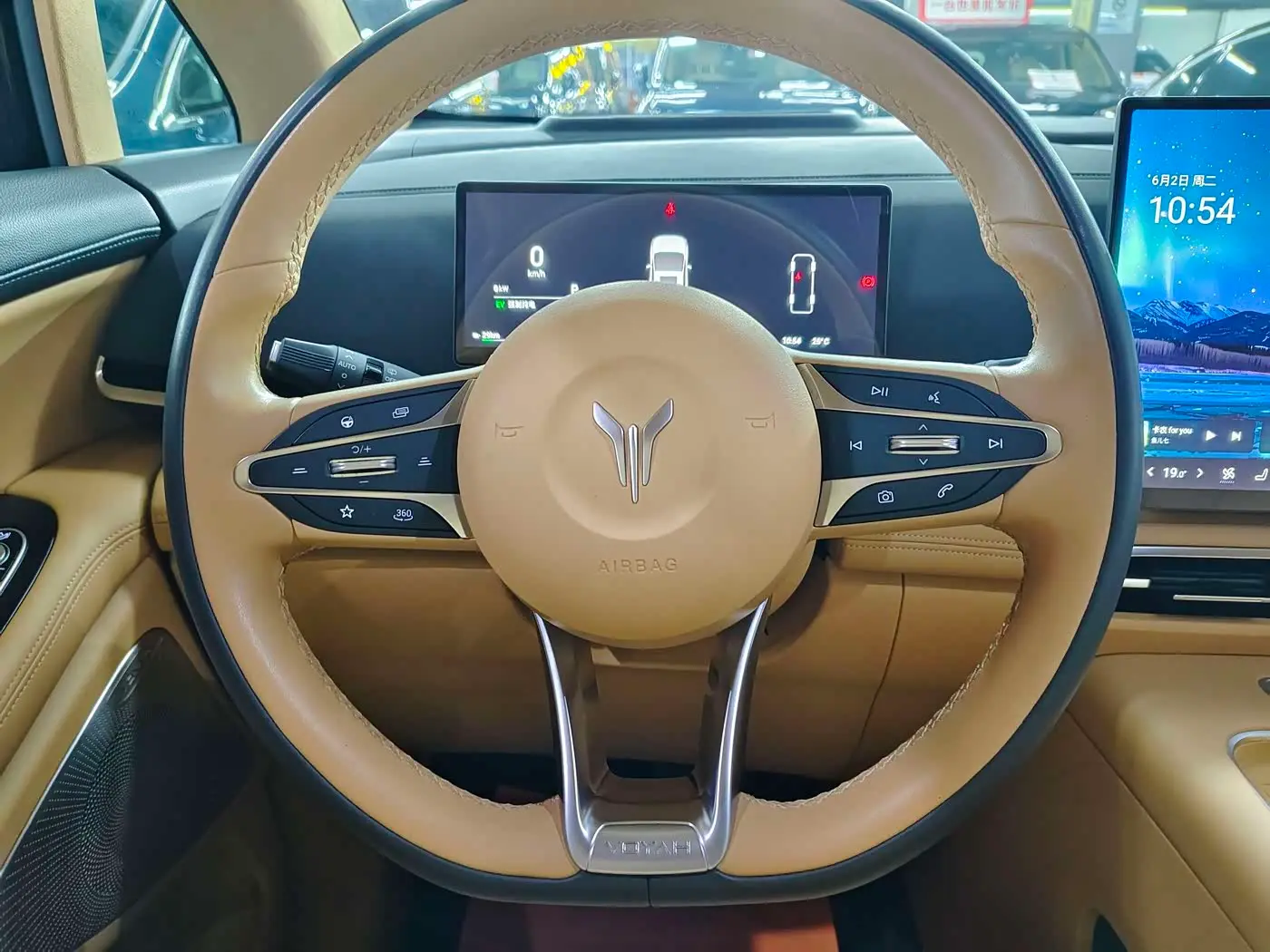 Voyah Auto Voyah Dreamer 2024 — Photo 6/17