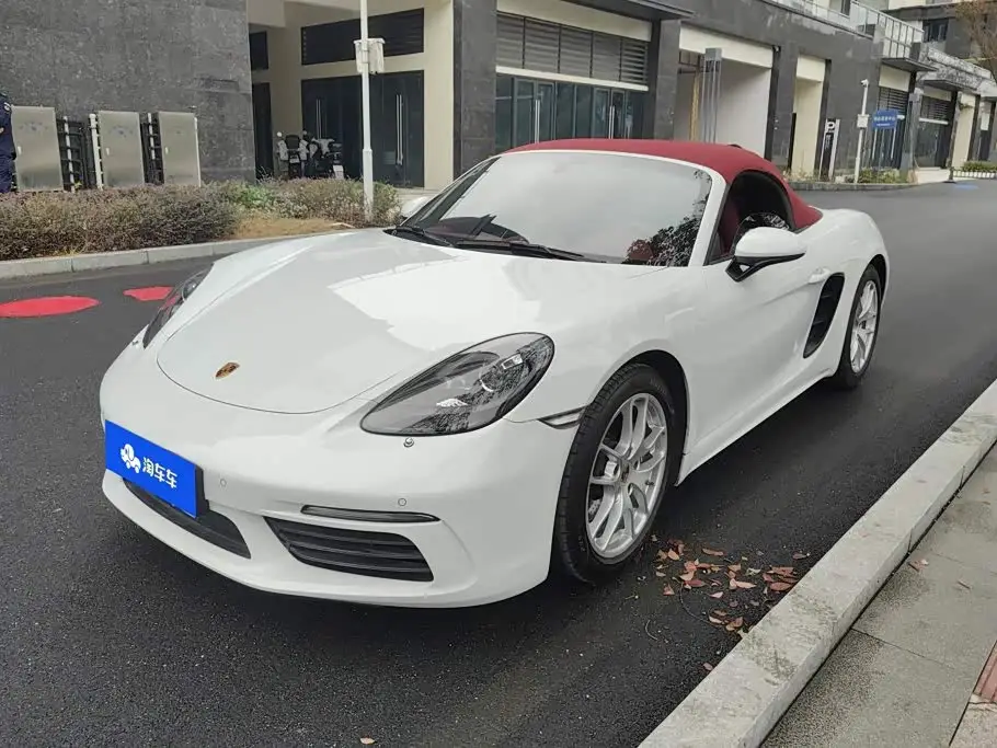 Porsche 718, 2022