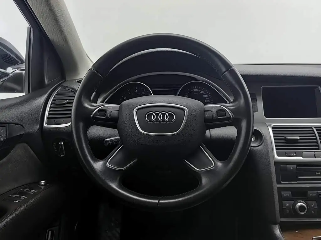 Audi Q7 2015 — Фото 11/20